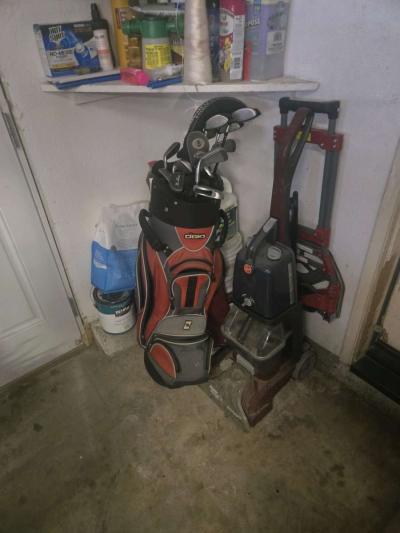 golf clubs and golf bag - Thumbnail 3
