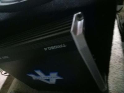 Two 12 inch Cerwin Vega subwoofers and a 1000w4 channel amp - Thumbnail 2