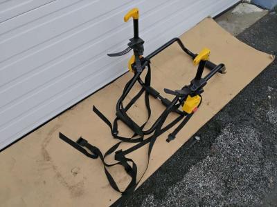 Nice Black Car or SUV Bicycle Rack made by Bell Like New - Thumbnail 4