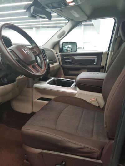 2017 RAM 1500 - Thumbnail 6