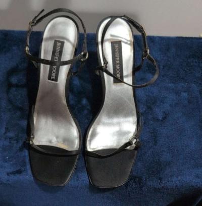 Jennifer Moore Black Heels with Transparent Accents 10 m - Thumbnail 2