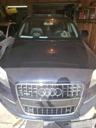 2011 Audi q7 - Thumbnail 6