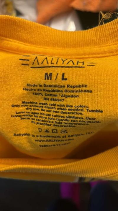 Aaliyah Graphic Yellow Short Sleeve TShirt Size ML 90s Style - Thumbnail 5