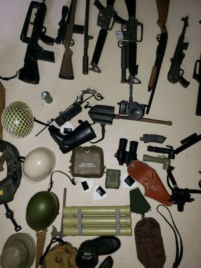 gi joe accessories lot - Thumbnail 4
