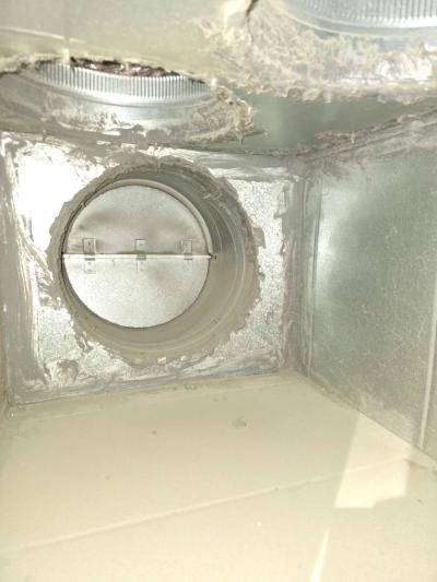 Air Duct Cleaning - Thumbnail 5