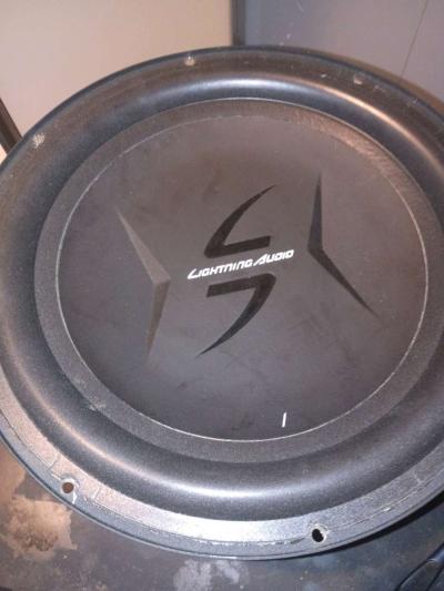 subwoofer 12 - Thumbnail 4