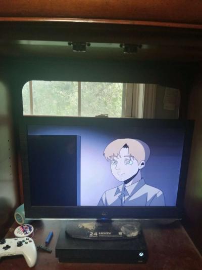 24 Inches black LED HDTV - Thumbnail 2