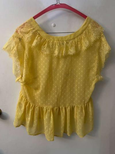 Zara Yellow Polka Dot Ruffle Lace Short Sleeve Blouse Size S - Thumbnail 2