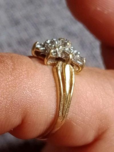 Vintage 10k Yellow Gold cluster Diamond Ring - Thumbnail 5