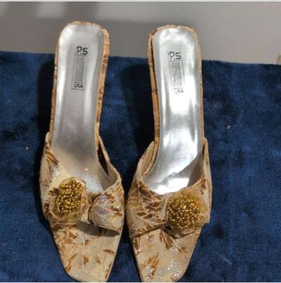 Womens Gold Floral Mules size 10 - Thumbnail 4