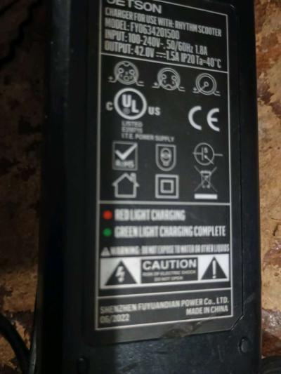 Jetson electric scooter charger - Thumbnail 2