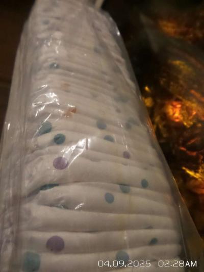 Luvs Diapers Size 5 - Thumbnail 3