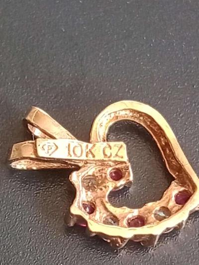 10k Yellow Gold  CZ Heart Pendant Charm - Thumbnail 4