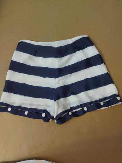 BCBGeneration Nautical BlueWhite Striped Shorts Size 0 - Thumbnail 2