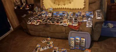 Hot Wheels Lot for sale - Thumbnail 4