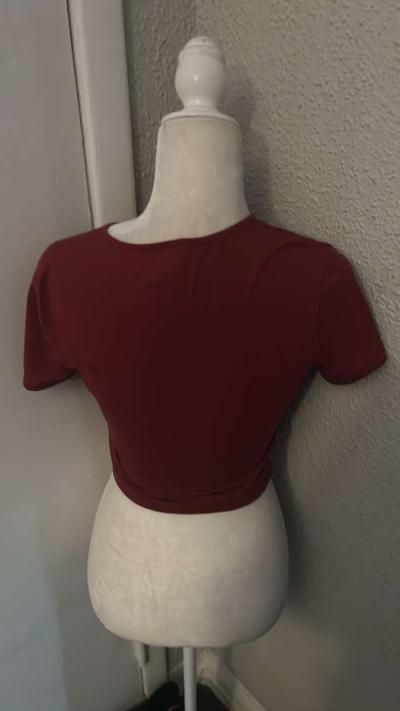 SHEIN Maroon Icon 90s Graphic Crop Tshirt Size M - Thumbnail 3