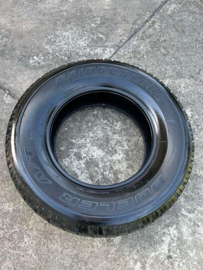 Bridgestone Dueler tire AT 245 75R17 - Thumbnail 1