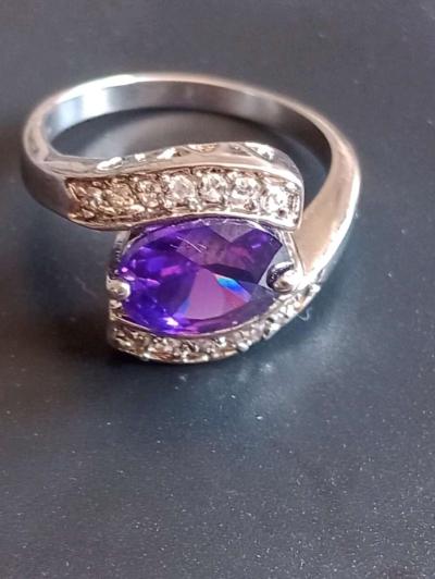 14K White Gold Amethyst and Diamond ring size 85 for women - Thumbnail 2