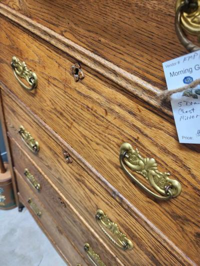 Beautiful antique oak chest 5 drawer dresser - Thumbnail 6