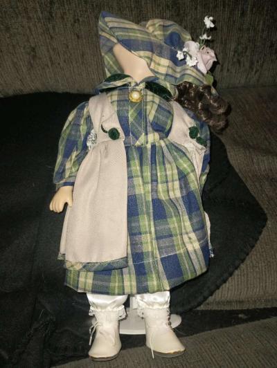 vintage porcelain dolls - Thumbnail 3