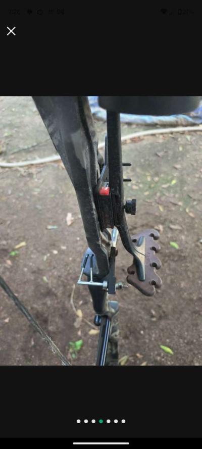 Bow with arrows - Thumbnail 4