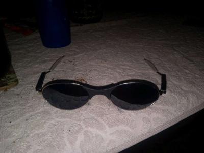 Oakley sunglasses E wire - Thumbnail 1