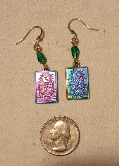 Handmade iridescent tarot earrings The Moon - Thumbnail 2