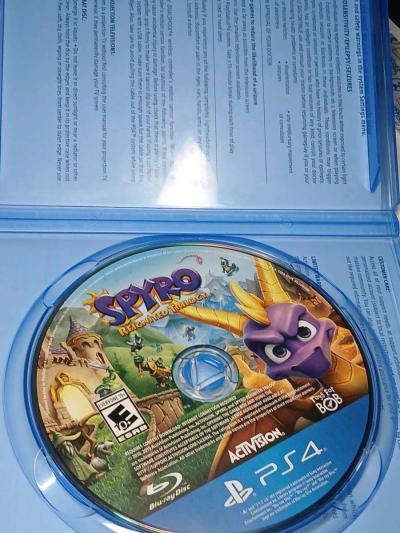 PS4 GAME INCLUDES 3 GAMES IN IT - Thumbnail 3