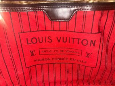Authentic Louis Vuitton q MM in Damier Ebene - Thumbnail 3