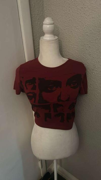 SHEIN Maroon Icon 90s Graphic Crop Tshirt Size M - Thumbnail 2