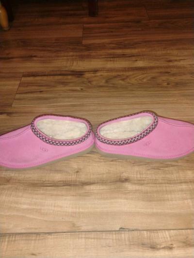 women UGG - Thumbnail 3