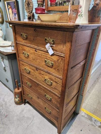 Beautiful antique oak chest 5 drawer dresser - Thumbnail 2