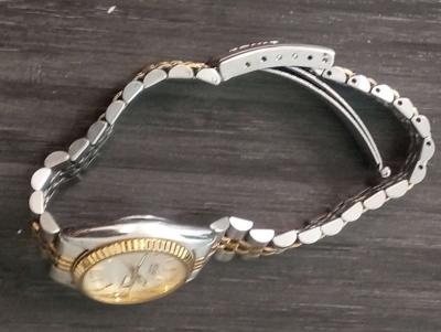 womans Seiko watch - Thumbnail 3