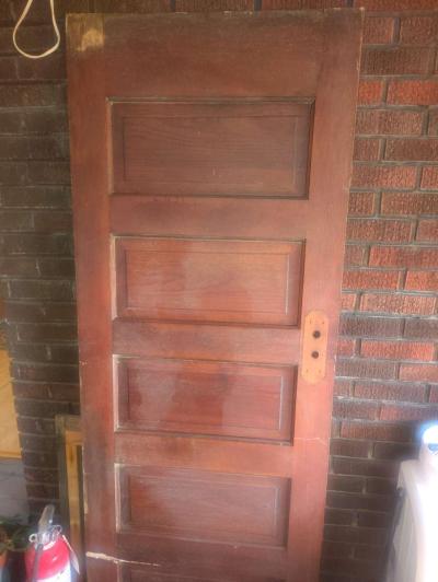 FIVE PANEL ANTIQUE WOODEN DOOR - Thumbnail 2