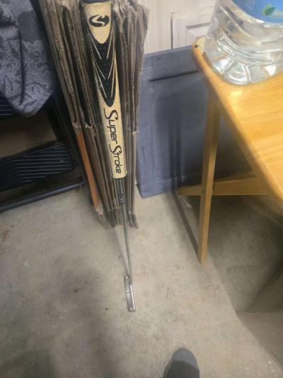 golf clubs and golf bag - Thumbnail 5