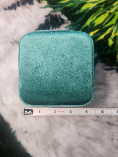 GREEN VELVET JEWELRY ACCESSORIES BOX - Thumbnail 5