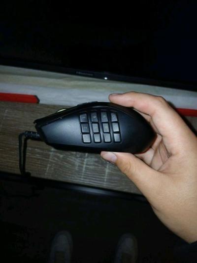 razer Naga classic Edition wired mouse - Thumbnail 2