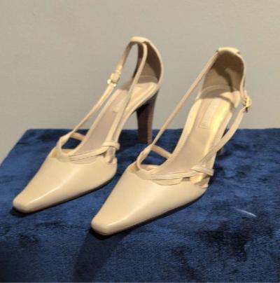 Elegant Cream Womens Heels size 10 medium - Thumbnail 2