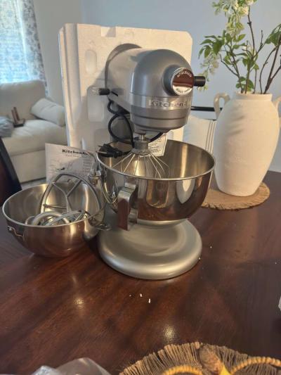 Kitchen Aid Mixer - Thumbnail 4