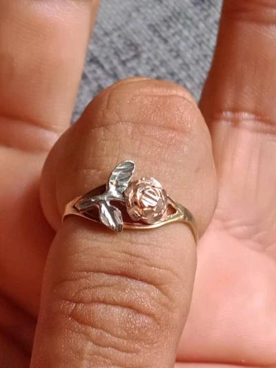 10k Rose Gold ring size 6 for women - Thumbnail 4