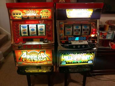 slot machines - Thumbnail 3