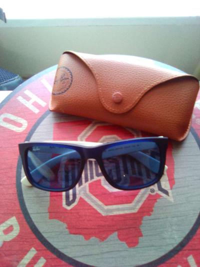 Ray Ban sunglasses plus case - Thumbnail 2