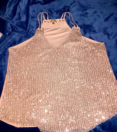 Pink tank top