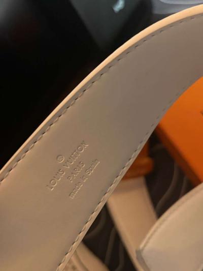 Lv belt negotiable on price - Thumbnail 3