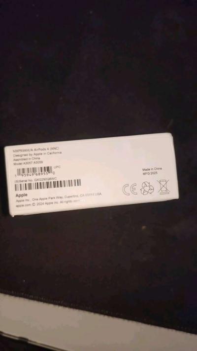 Apple airpods 4 anc - Thumbnail 3