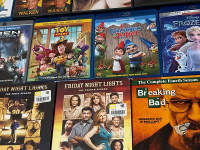 blue ray movies and a couple regular movies too - Thumbnail 5