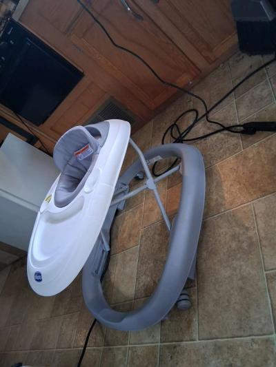 baby walker - Thumbnail 2