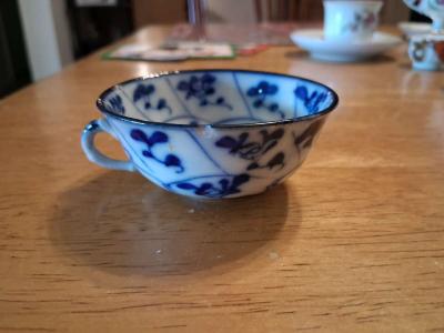 teacup and saucer set - Thumbnail 5