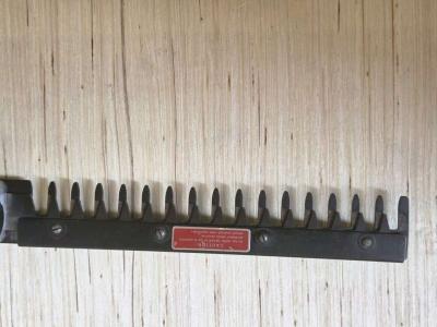 Vintage Black and Decker Heavy Duty Hedge Trimmer 12inch - Thumbnail 4