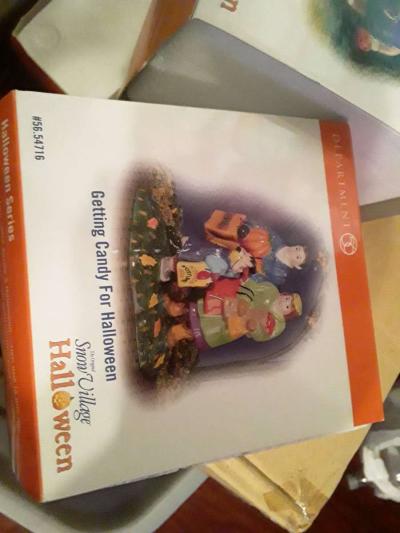 Bulk holiday items Christmas and Halloween - Thumbnail 3